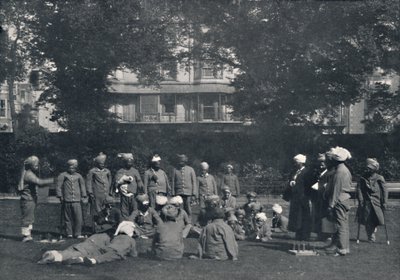 Herstellende Indiase Soldaten Spelen Quoits op de Oostelijke Grasvelden door Unbekannt