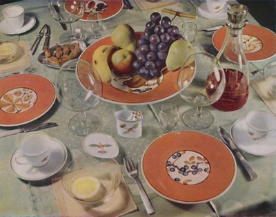 Dessert - In deze tafelopstelling is de fruitservice Royal Copenhagen faience, 1939 door Unbekannt