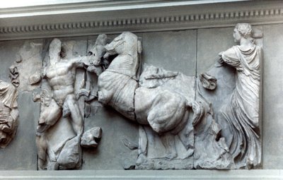 Detail van de Grote Fries van het Pergamon Altaar, 180-159 v.Chr. door Unbekannt