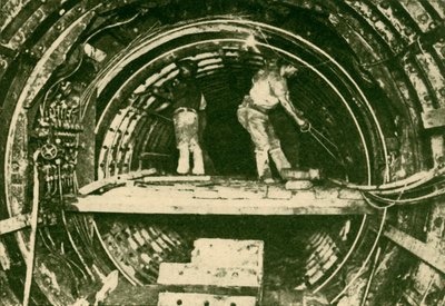 Vergroten van Tunnels op de City en South London Railway, Nieuwe en Oude Diameters door Unbekannt