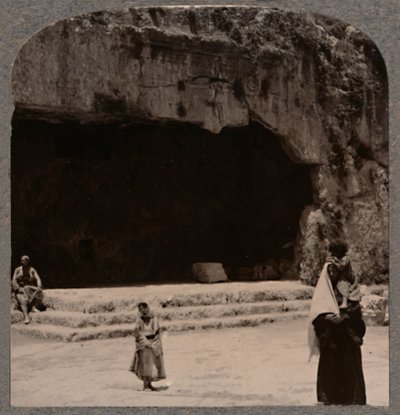 Ingang naar de graven van de rechters, ca. 1900 door Unbekannt