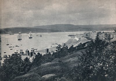 Exmouth - Uitzicht op het strand en de overkant, 1895 door Unbekannt