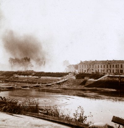 Explosie, Nieuwpoort, Vlaanderen, België, ca. 1914-ca. 1918 door Unbekannt