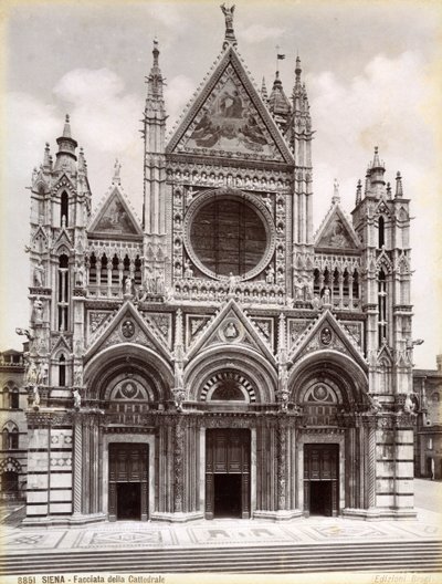 Gevel van de kathedraal van Siena, Italië, eind 19e of begin 20e eeuw door Unbekannt