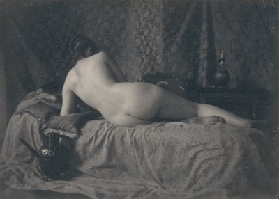 [Vrouwelijk naakt van achteren], 1870s door Unbekannt