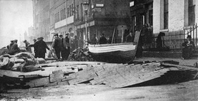 Overstromingsschade aan de Victoria Embankment, Londen, 1928 door Unbekannt