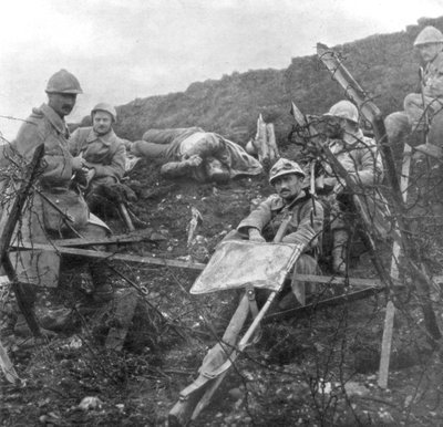 Franse troepen na de verovering van Souchez, Pas-de-Calais, Frankrijk, 28 oktober 1915 door Unbekannt