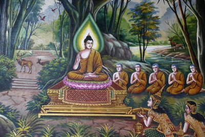 Fresco dat de Boeddha met volgelingen afbeeldt in Wat Chiang Mun, Chiang Mai. Thailand door Unbekannt