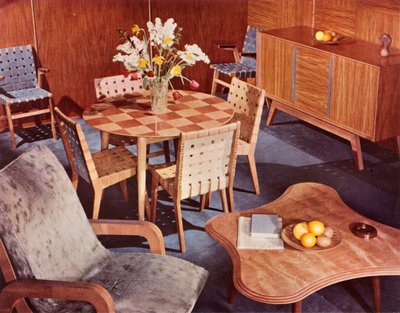 Meubilair ontworpen door Neil Morris en gemaakt door H. Morris & Co. Ltd., 1949 door Unbekannt