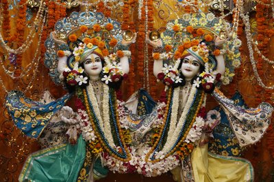 Gaura Nitai murthis in Krishna-Balaram tempel, Vrindavan. India door Unbekannt