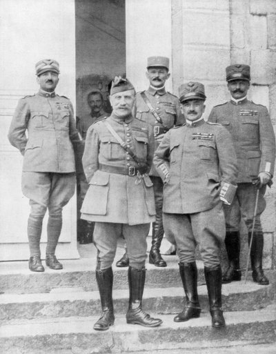 Generaal Diaz en Generaal Foch ontmoeten elkaar op het Italiaanse hoofdkwartier, Italië, 2 mei 1918 door Unbekannt