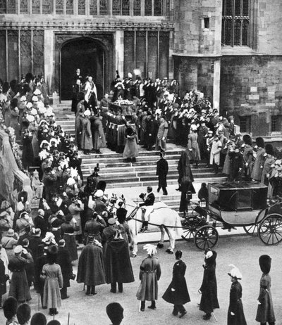 Rustplaats van George V, St Georges Kapel, Windsor Kasteel, 28 januari 1936 door Unbekannt