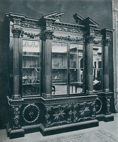 Georgische kast, gereproduceerd met toestemming van H.K.H. De Prinses van Wales, 1908 door Unbekannt