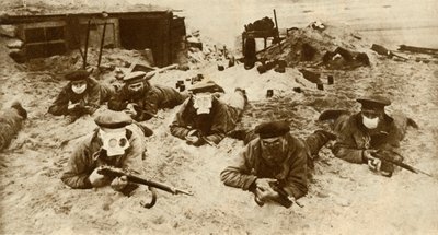 Duitse marine troepen met gasmaskers, Eerste Wereldoorlog, 1915, 1935 door Unbekannt