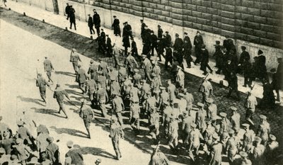 Duitse gevangenen van de SMS Magdeburg in Petrograd, Rusland...augustus 1914 door Unbekannt