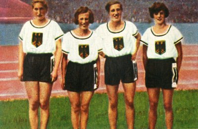 Duitse vrouwen 4 x 100m estafetteteam, 1928 door Unbekannt