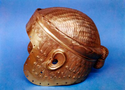 Gouden helm uit Mesopotamië, 2500 v.Chr. door Unbekannt