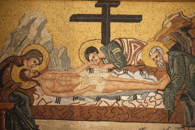 Grieks-orthodoxe icoon die de begrafenis van Christus afbeeldt in de St. George