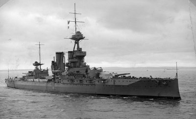 HMS Iron Duke, Brits slagschip, ca. 1936-1937 door Unbekannt