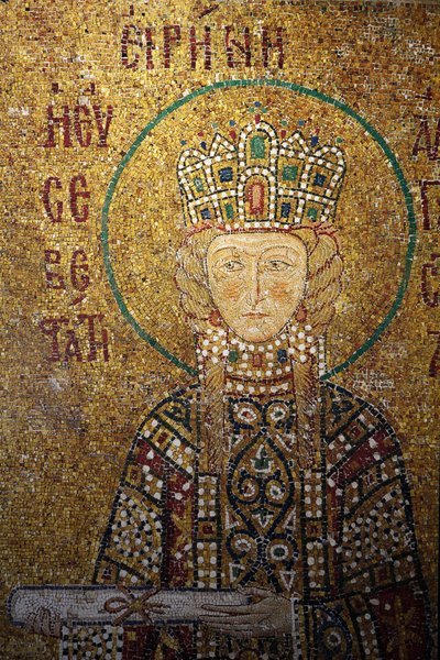 Hagia Sophia mozaïek: Keizerin Irene met een rol, Istanbul, Turkije door Unbekannt
