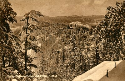 Zware sneeuwval nabij Kasumti, Simla, ca. 1918-ca. 1939 door Unbekannt