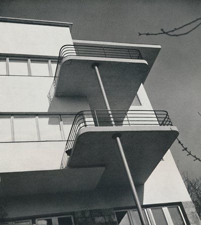 Huis voor twee families in Boedapest, Roemenië, 1933 door Unbekannt