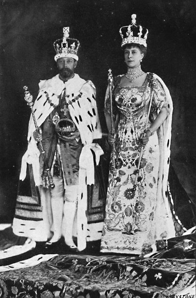 In het voorjaar van 1910 stierf koning Edward VII, in maart 1911 werd koning George V gekroond door Unbekannt