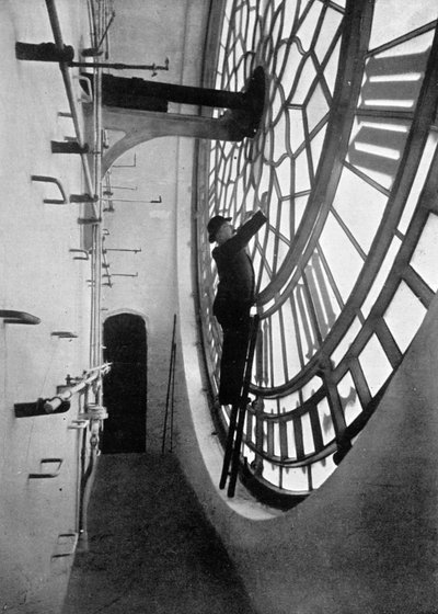 Binnenkant van de klok van Big Ben, Palace of Westminster, Londen, ca. 1905 door Unbekannt