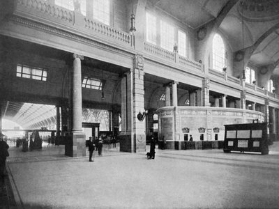 Interieur van Retiro-treinstation, Buenos Aires, Argentinië door Unbekannt