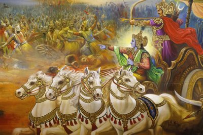 Jalaram Prathna hindoe tempel, Leicester. Fresco. Krishna de wagenmenner die Arjuna leidt in de slag bij Kurukshetra. Verenigd Koninkrijk door Unbekannt