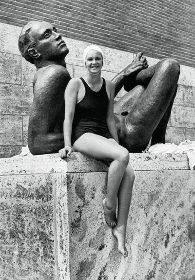 Jeanette Campbell, Argentijnse zwemster, Berlijnse Olympische Spelen, 1936 door Unbekannt