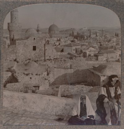 Jeruzalem vanuit de school over de moskee, met zicht op de Toren van Antonio, ca. 1900 door Unbekannt