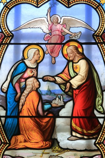 Jezus Christus en Maagd Maria. Glas-in-loodraam. Heiligdom van Onze-Lieve-Vrouw van La Salette, La Salette-Fallavaux, Frankrijk door Unbekannt