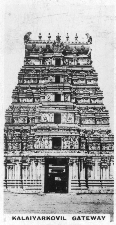 Kalaiyarkovil Poort, India, ca. 1925 door Unbekannt