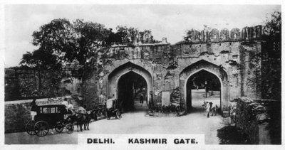 Kashmir Gate, Delhi, India, ca. 1925 door Unbekannt