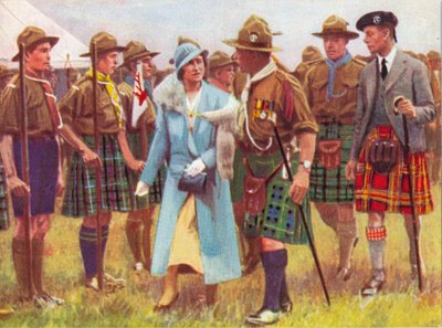 Koning George VI en Koningin Elizabeth inspecteren scouts in Portree, op het eiland Skye ca. 1935 door Unbekannt