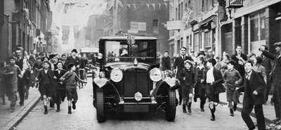 Laatste bezoek van Koning George V aan de East End, Londen door Unbekannt