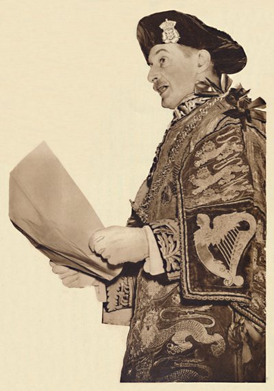 Koningen van wapens verkondigen een koning, 1936 door Unbekannt