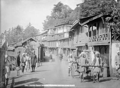 Lakkar Bazaar, met de Hindustan en de Tibetweg, Simla, India, 20e eeuw door Unbekannt