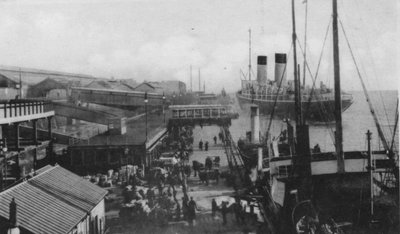 Aanlegsteiger, Liverpool Docks door Unbekannt