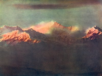 Laatste stralen van licht op Kinchenjunga, ca. 1910 door Unbekannt