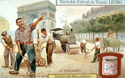 Aanleggen van een macadamweg en het verdichten ervan met een stoomwals, Parijs, ca. 1900 door Unbekannt