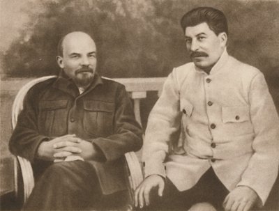 Lenin en Stalin in Gorki bij Moskou, 1922, 1939 door Unbekannt