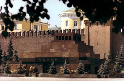 Mausoleum van Lenin, Rode Plein, Moskou, 1980 door Unbekannt