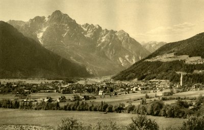 Lienz en de Spitzkofel, Tirol, Oostenrijk, ca. 1935 door Unbekannt