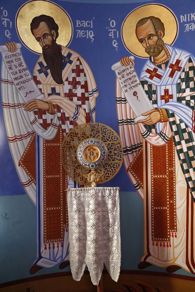 Liturgisch object in het heiligdom van de orthodoxe kerk van Pedoulas, 20150510, Pedoulas, Cyprus door Unbekannt