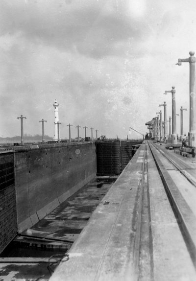 Sluis op het Panamakanaal, 1931 door Unbekannt