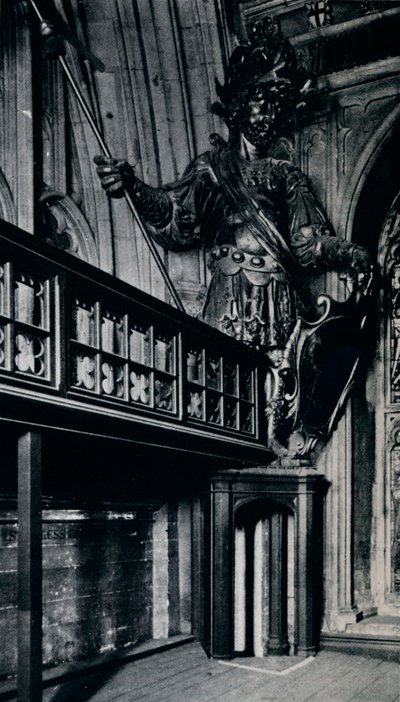 Magog Corineus, een van de twee stadsreuzen verbrand in de brand van de London Guildhall, 1940 door Unbekannt