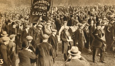 Demonstranten uit Shoreditch, Means Test protesten, Hyde Park, Londen, 1932, 1933 door Unbekannt