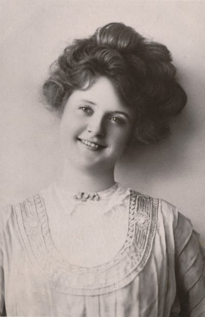 Miss Billie Burke, 1884-1970, ca. 1930 door Unbekannt